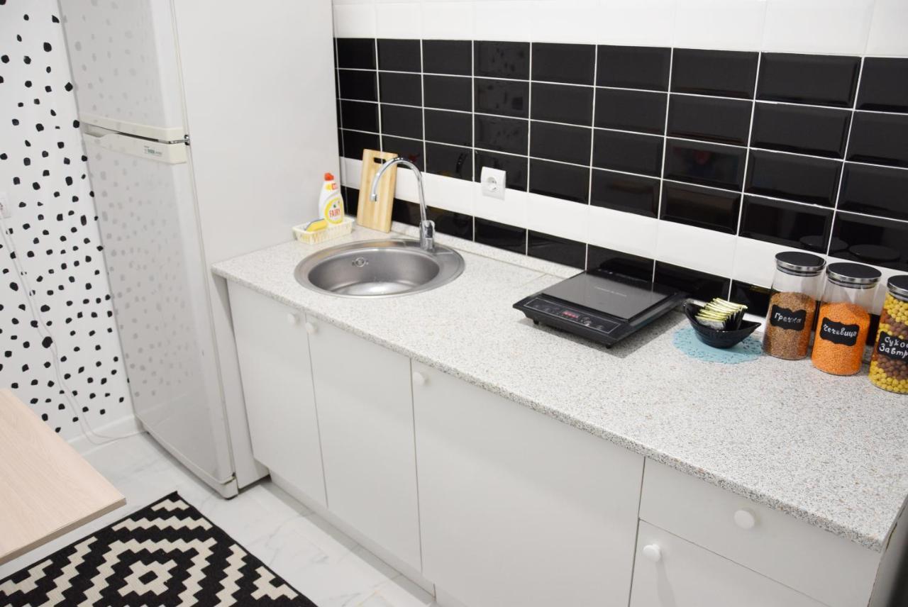 HALAL-Apartamenty рядом ТРЦ MegaAlma-Ata Bagian luar foto