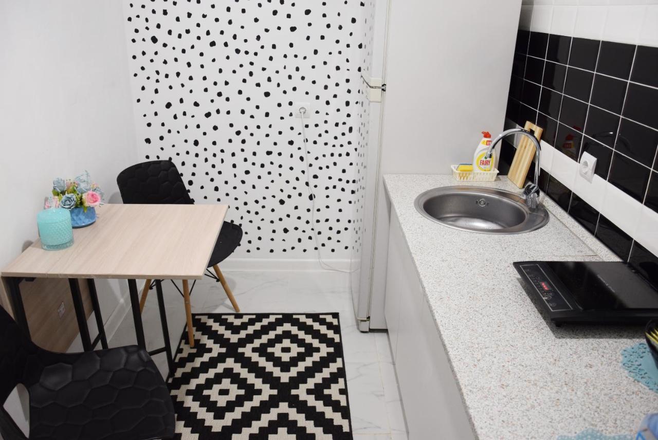 HALAL-Apartamenty рядом ТРЦ MegaAlma-Ata Bagian luar foto