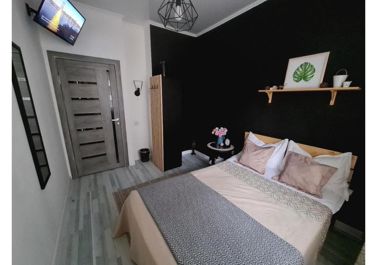 HALAL-Apartamenty рядом ТРЦ MegaAlma-Ata Bagian luar foto